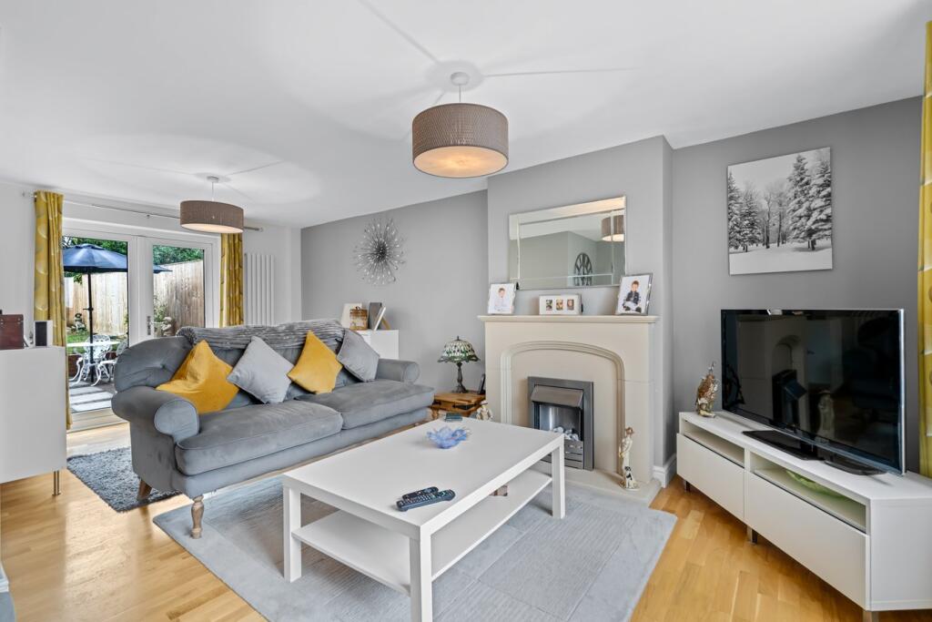 The Close, Leckhampton, Cheltenham, GL53 photo 2