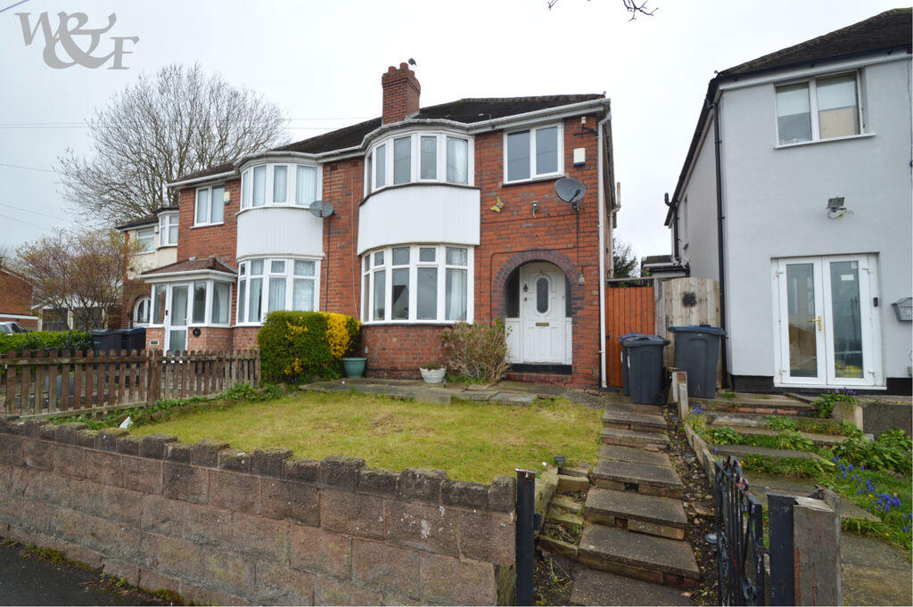 Main image of property: Moor End Lane, Birmingham