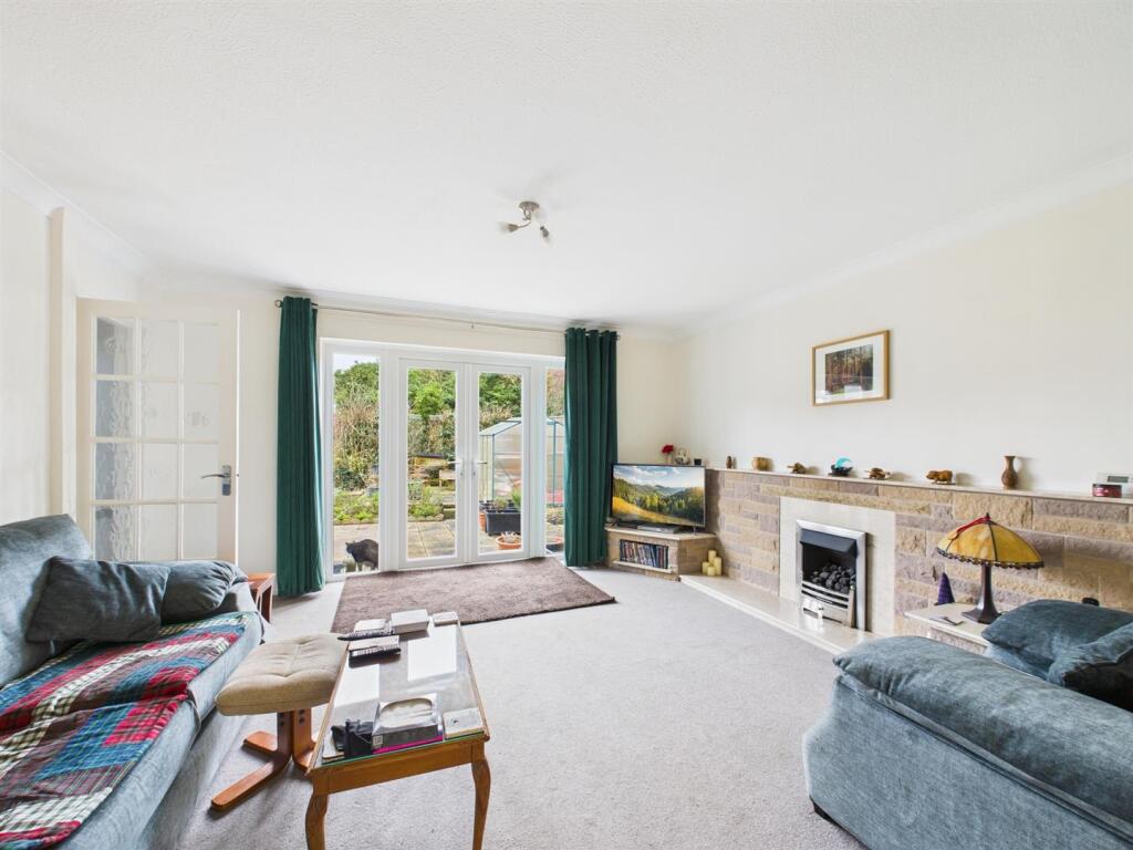 Canberra Crescent, Manby, Louth photo 3