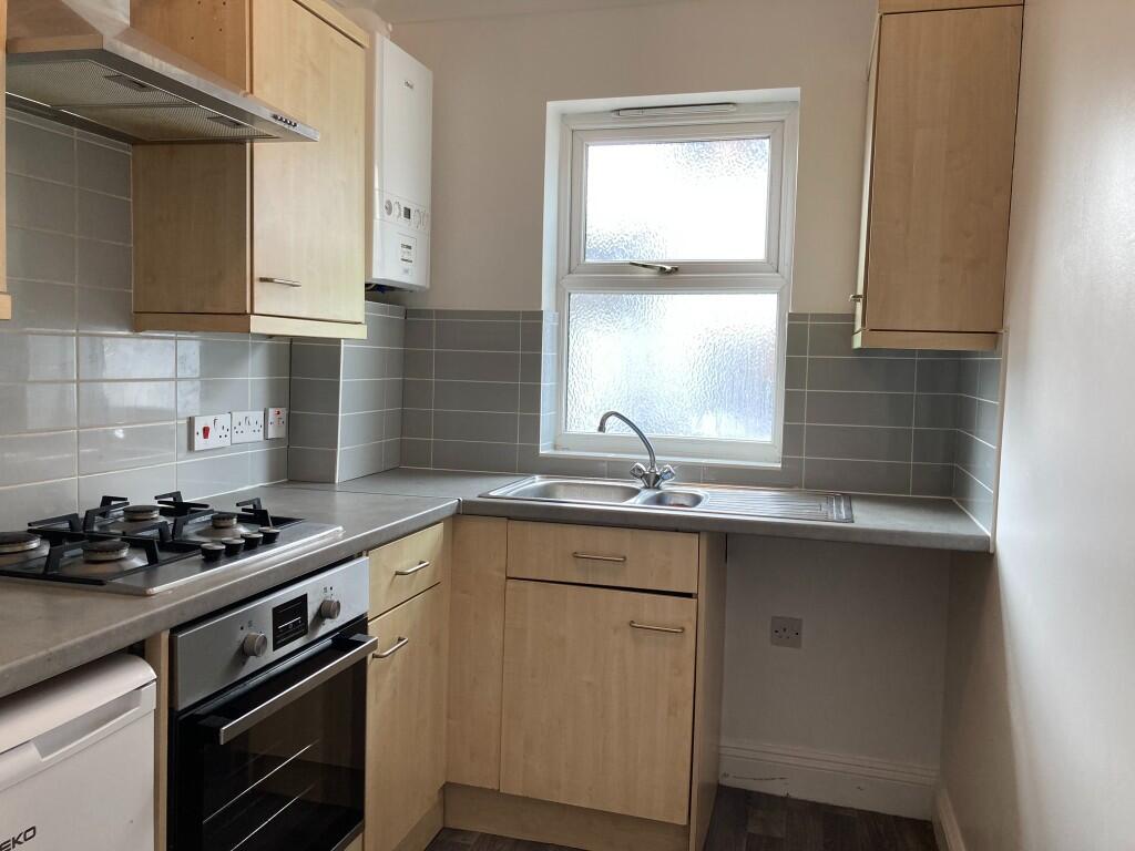 Apartment in Chelmsford, Melbourne - View 3