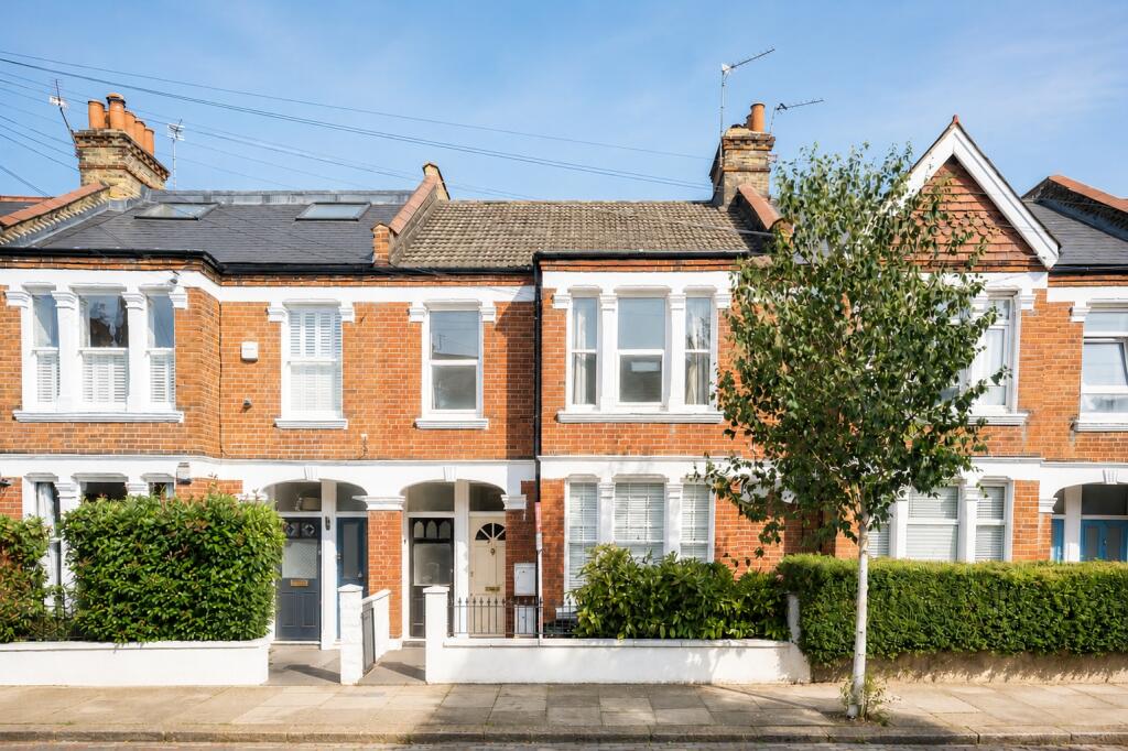 Main image of property: Quinton Street, Earlsfield, London, SW18