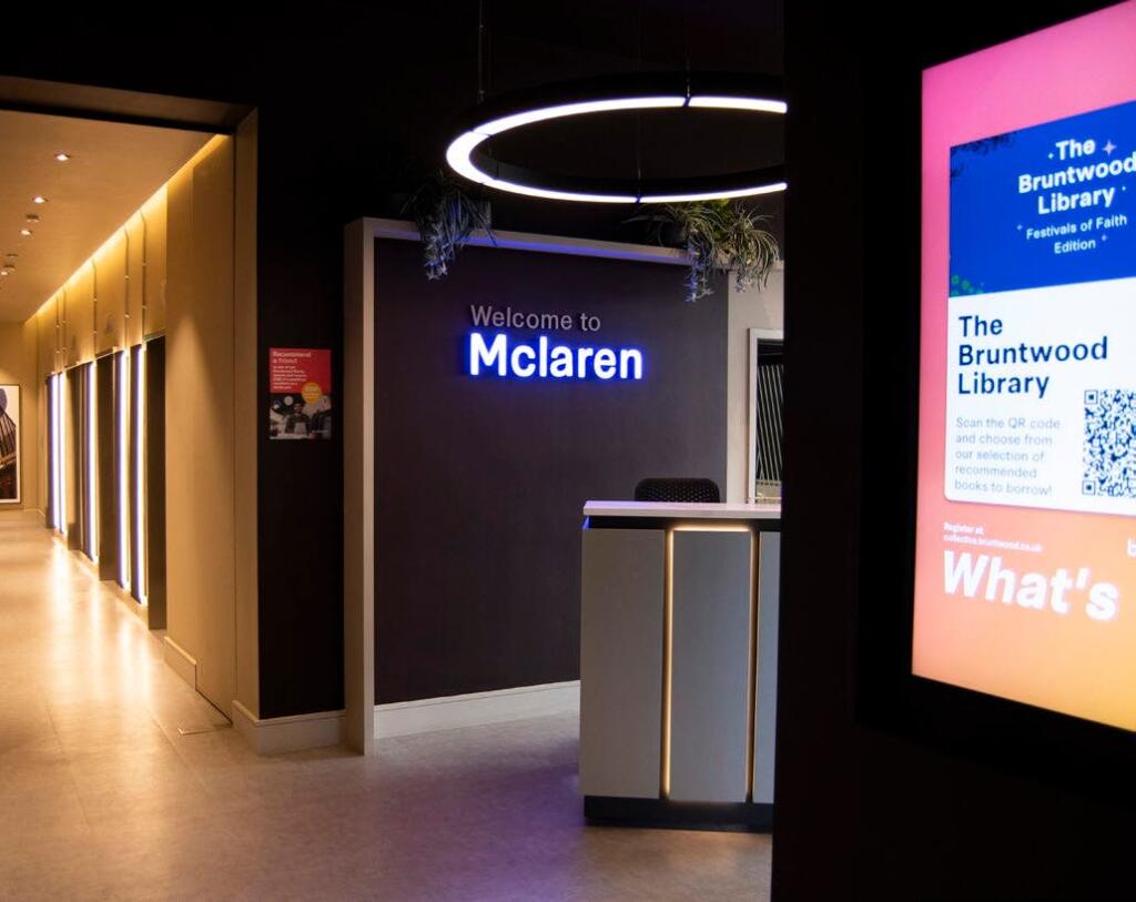 Mclaren Brochure_1.jpg