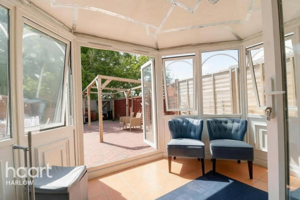 House in Harlow, Potter Street - View 5