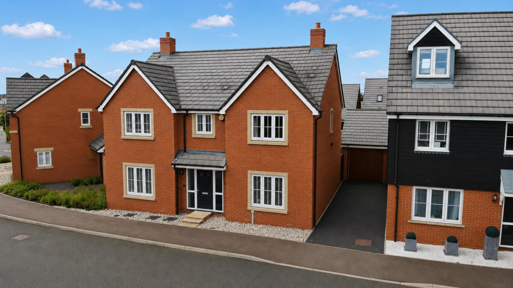 House in Stoke Hammond - View 2