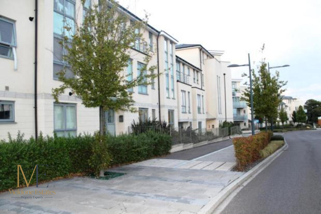 Apartment in Dartford - View 3