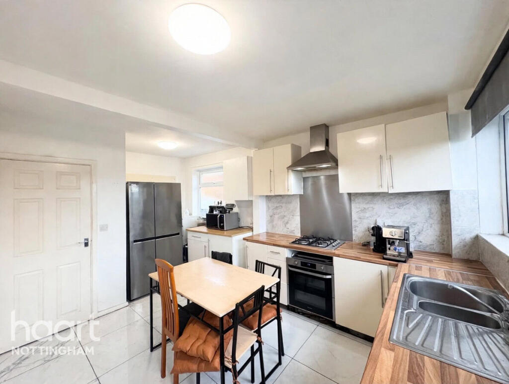House in Nottingham, Thorneywood, Sneinton - View 4