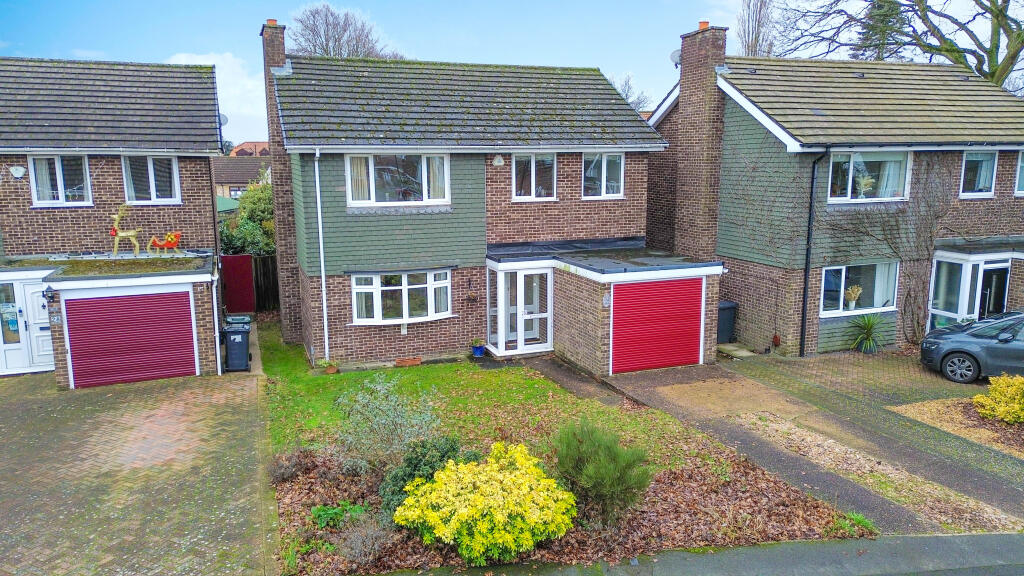 Main image of property: Shardlow Gardens, Bessacar, Doncaster DN4