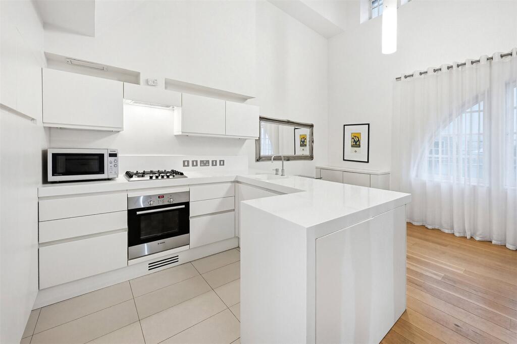Apartment in London - View 2