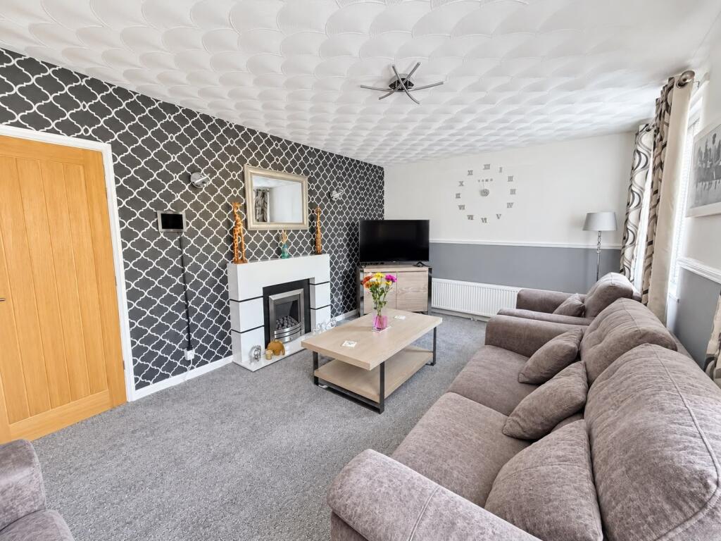 House in Bradford - View 3