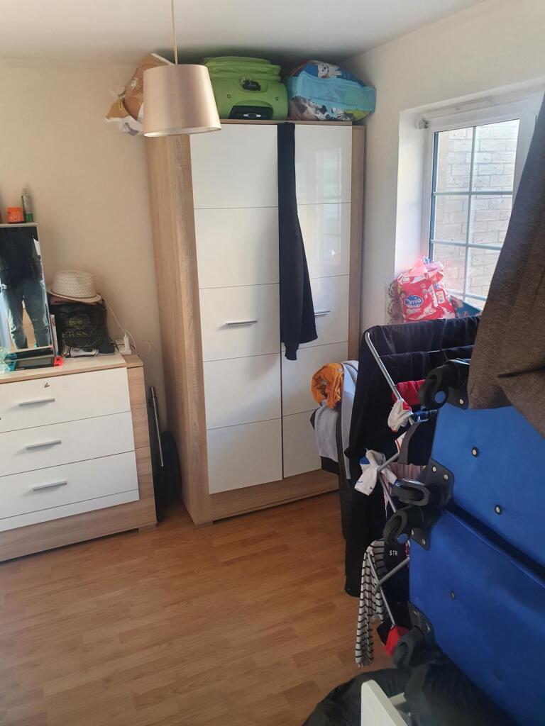 Allerton, BD8 photo 5