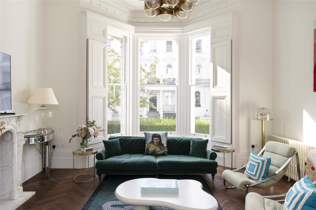 Main image of property: Elgin Crescent, Notting Hill, W11