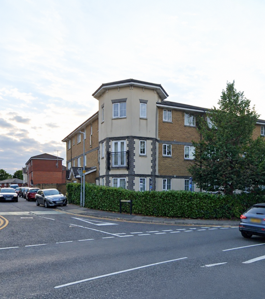 Main image of property: Kiln Way, Dunstable, Central Bedfordshire