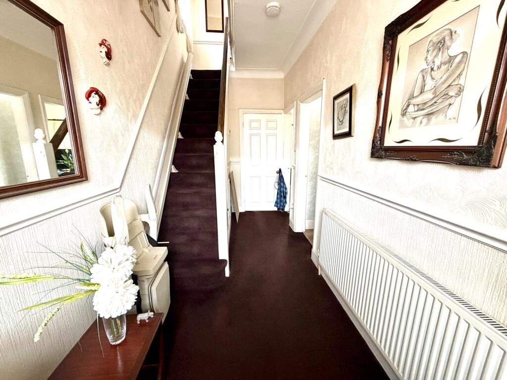 House in Stockport, Woodbank Estate, Portwood - More
