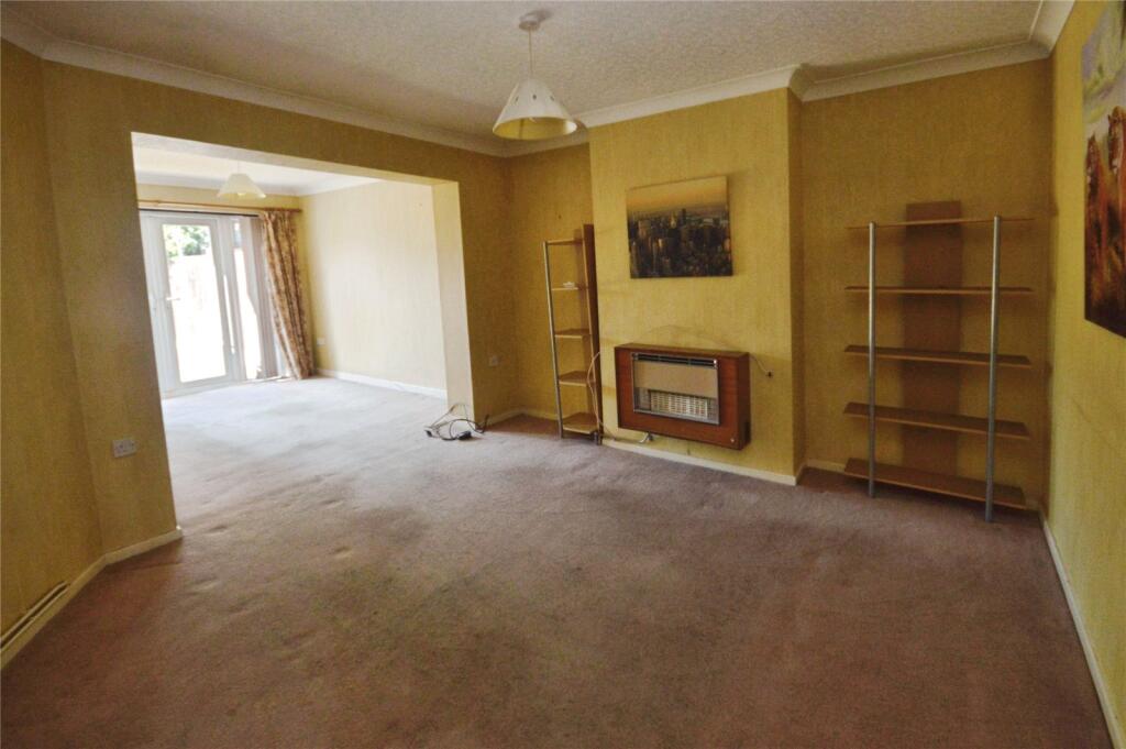 Heath Row, Bishop's Stortford, Hertfordshire, CM23 - View 3