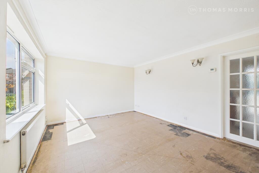 Curlew Close, St. Ives, Cambridgeshire, PE27 photo 2