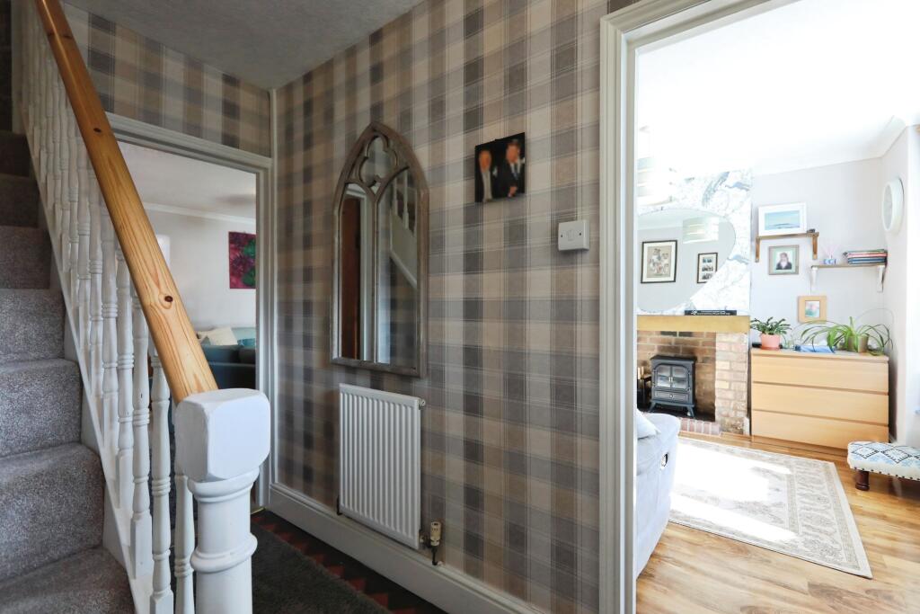 House in Evesham, Hampton - View 5