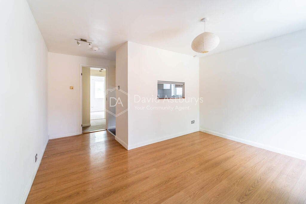 1 bedroom ground floor flat for rent