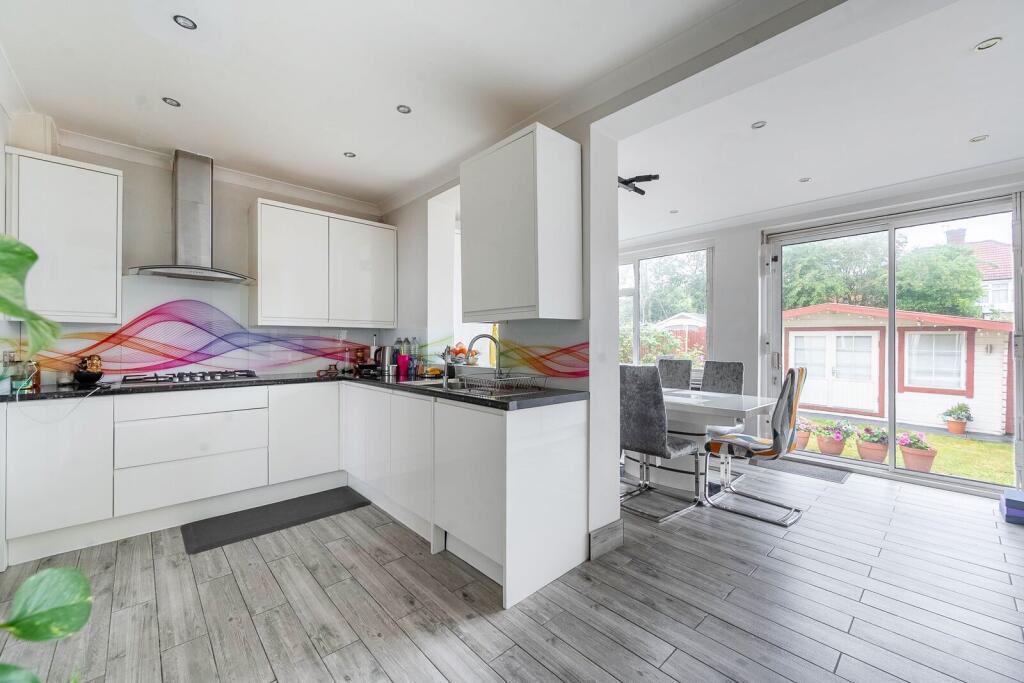 House in London - More