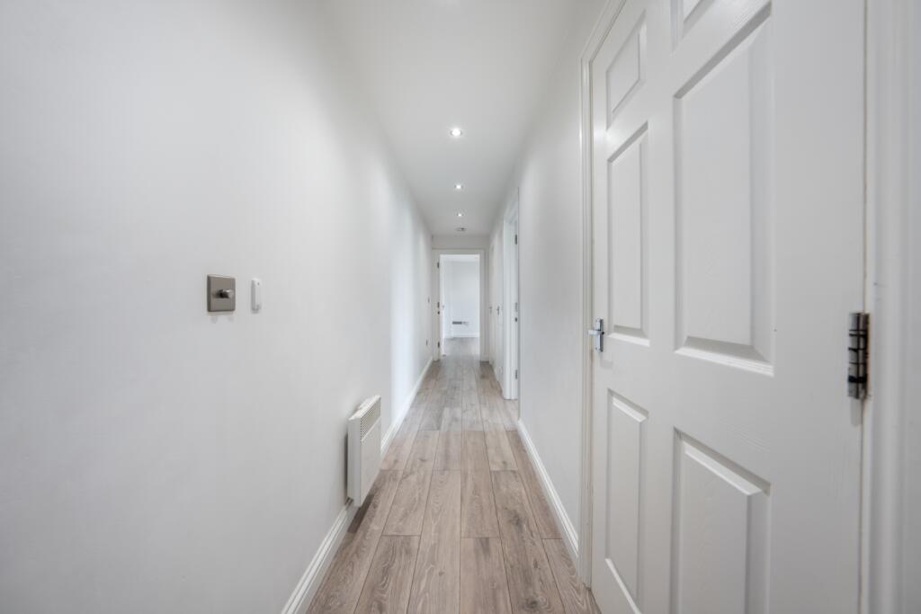 Main image of property: Elsworth Court, N12