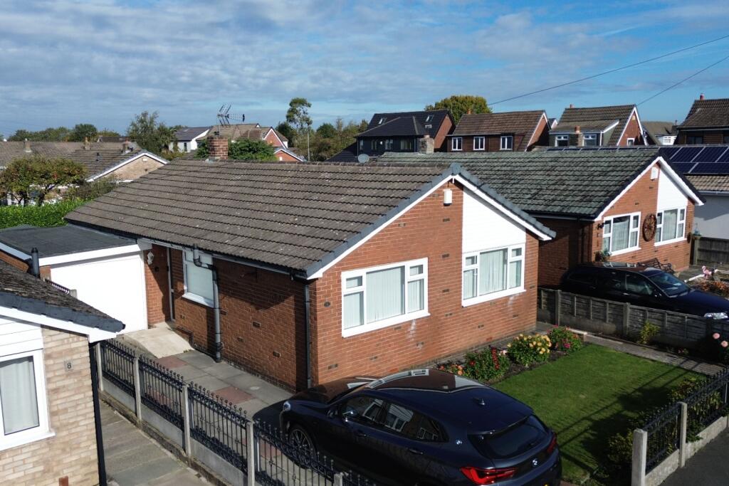 2-bed bungalow on Barnton Close, Warrington, £279,950