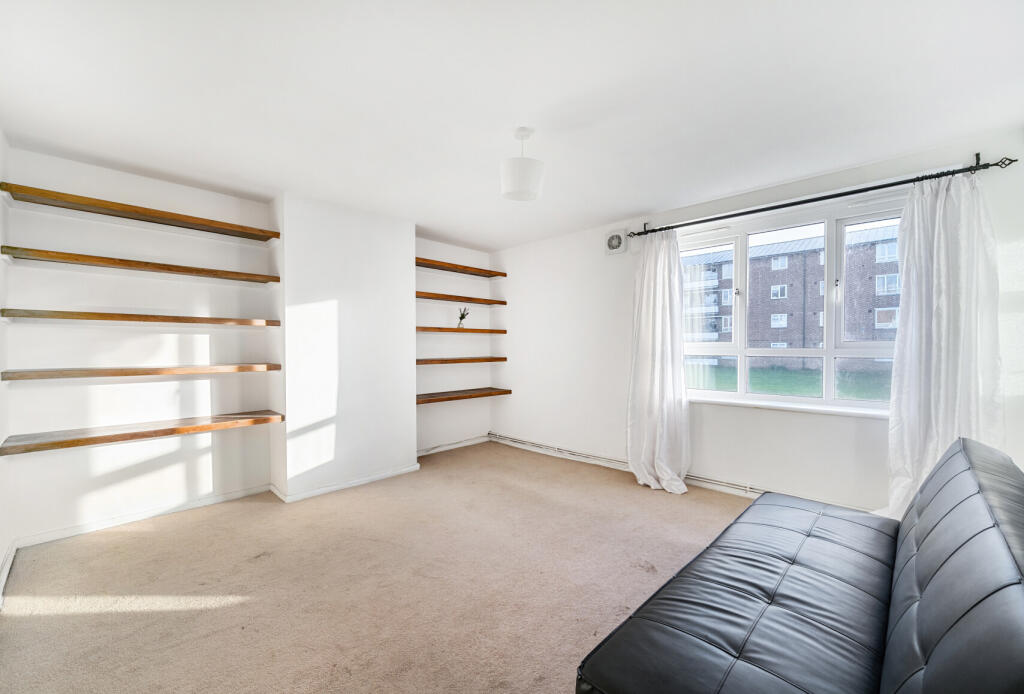 Main image of property: Leigham Court Road, London, SW16