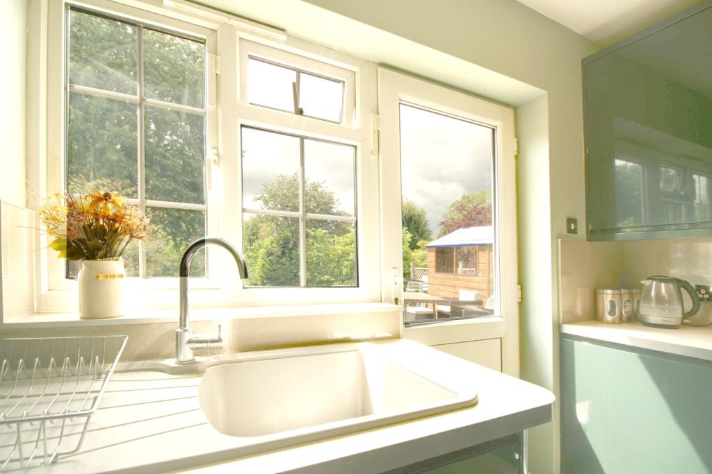 House in London - View 5