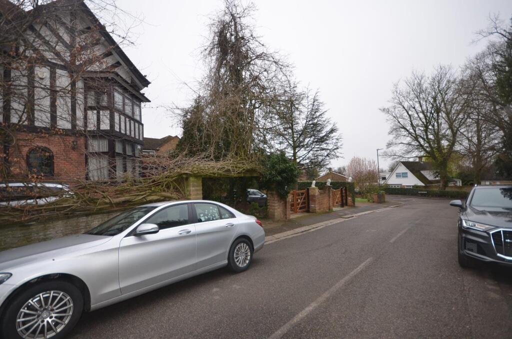 Property photo 11