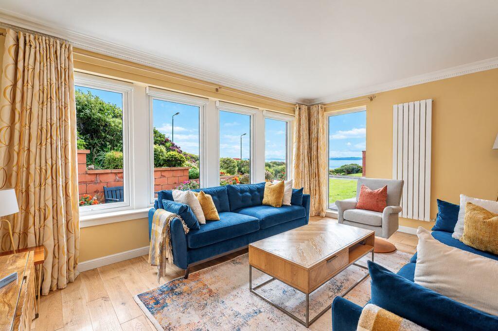 Apartment in Skelmorlie, North Ayrshire - View 2