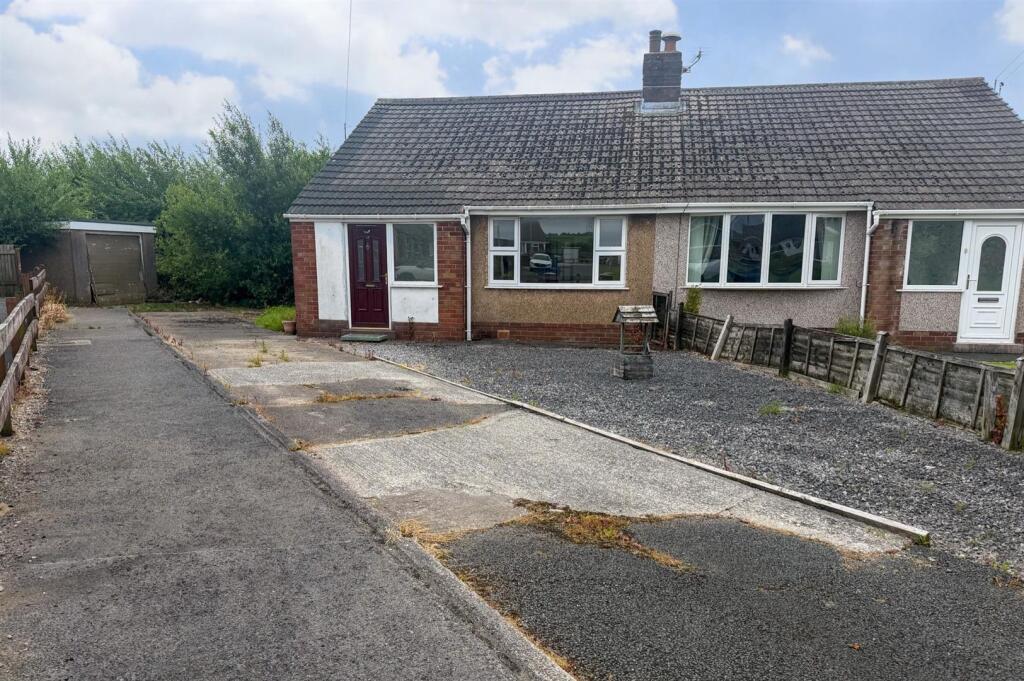 Main image of property: Cunliffe Close, Blackburn