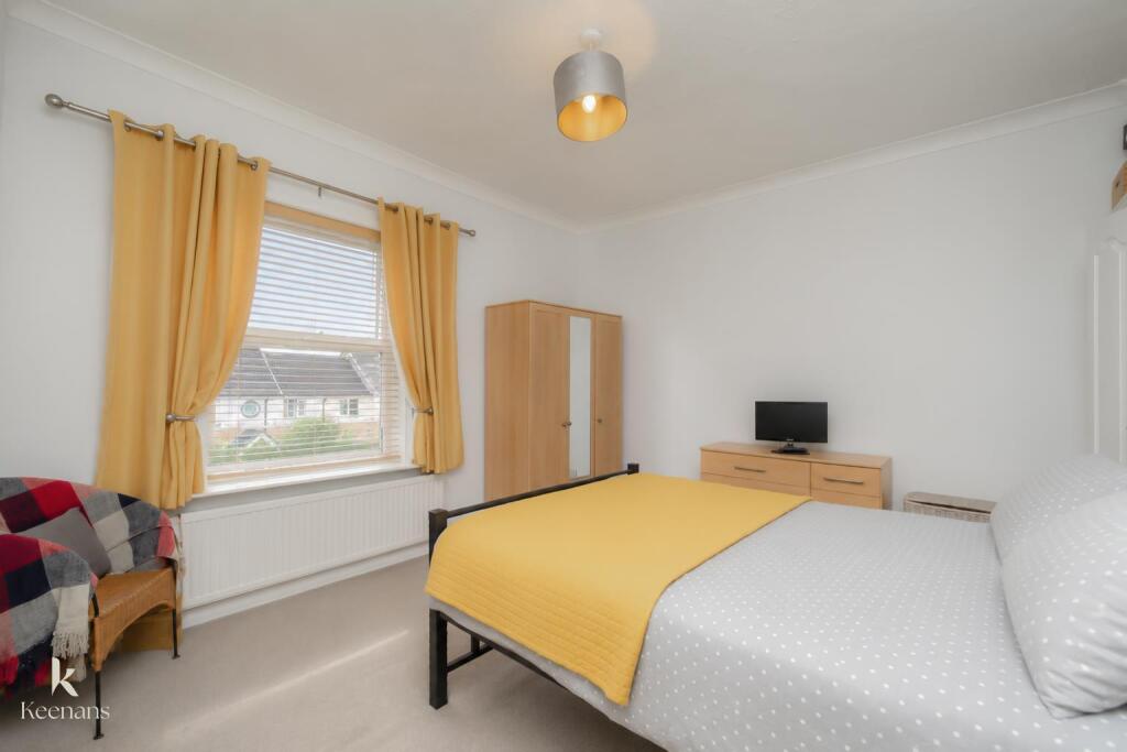 House in Salford, Greater Manchester - More