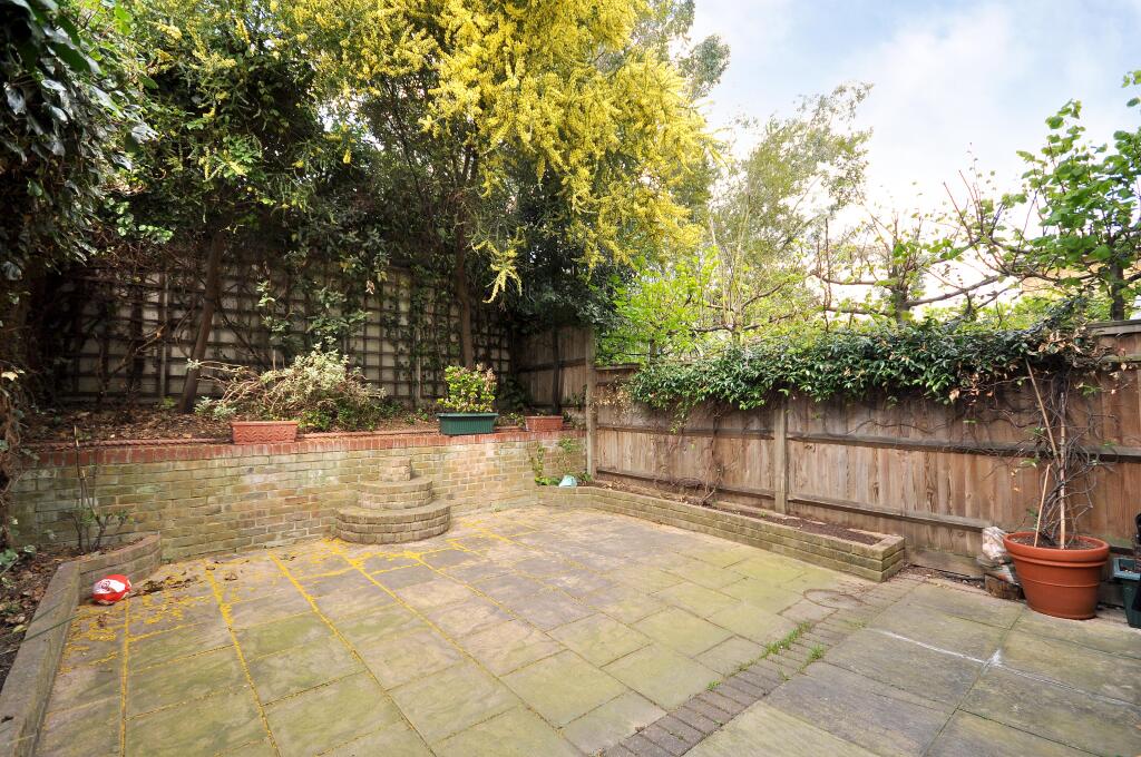 House in London, Clapham - View 5