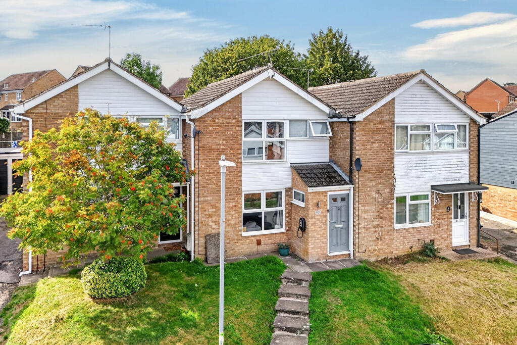 Main image of property: Bideford Green, Leighton Buzzard