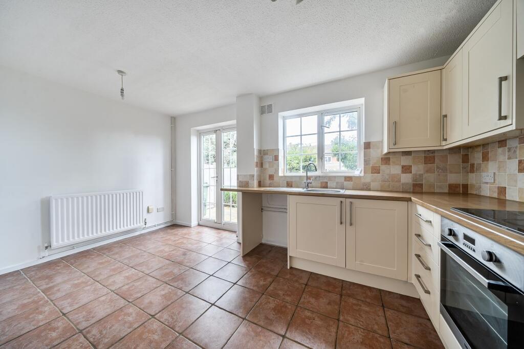 House in Flitwick, Central Bedfordshire - View 5