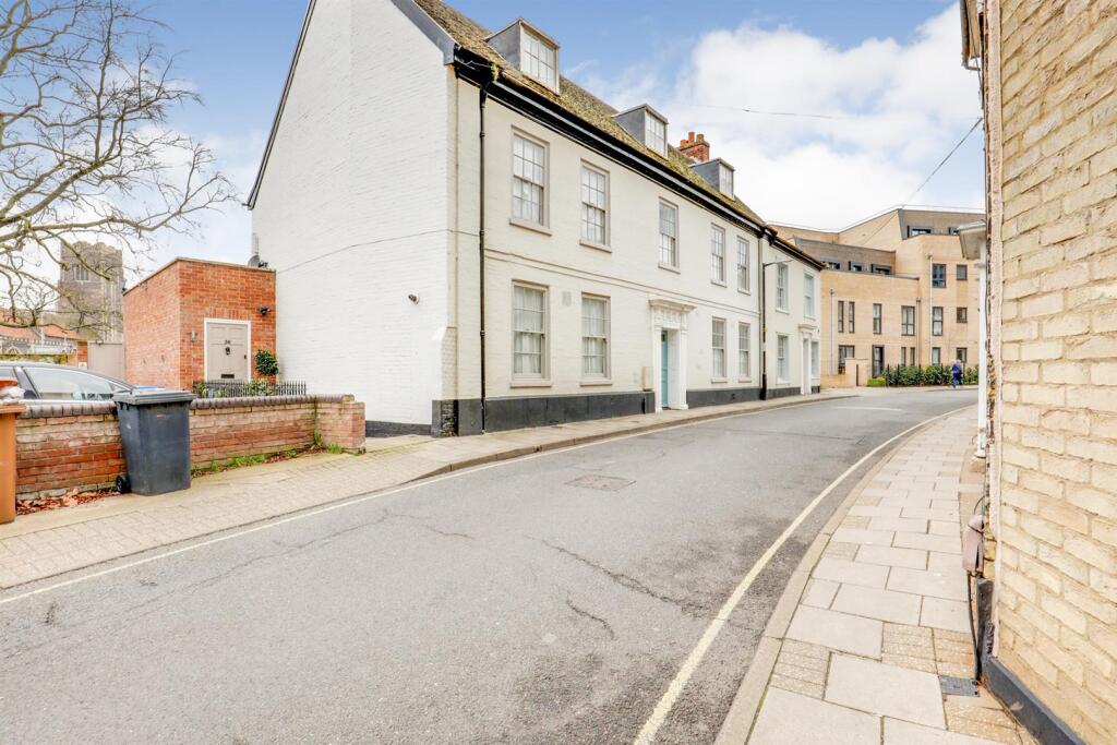 Main image of property: Lower Brook Street, Ipswich