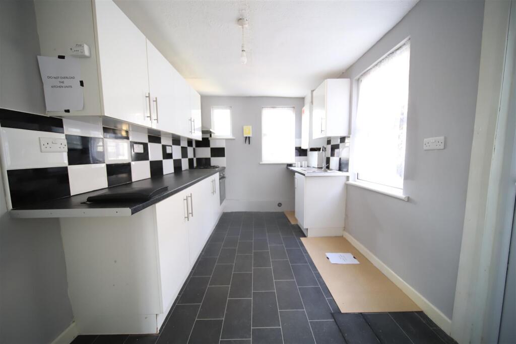 Main image of property: Hendon Road, London