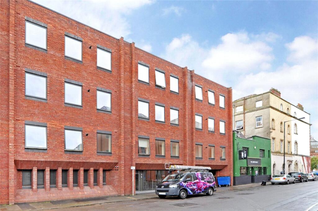 Main image of property: Cabot 24, 1-3 Surrey Street, Bristol, BS2