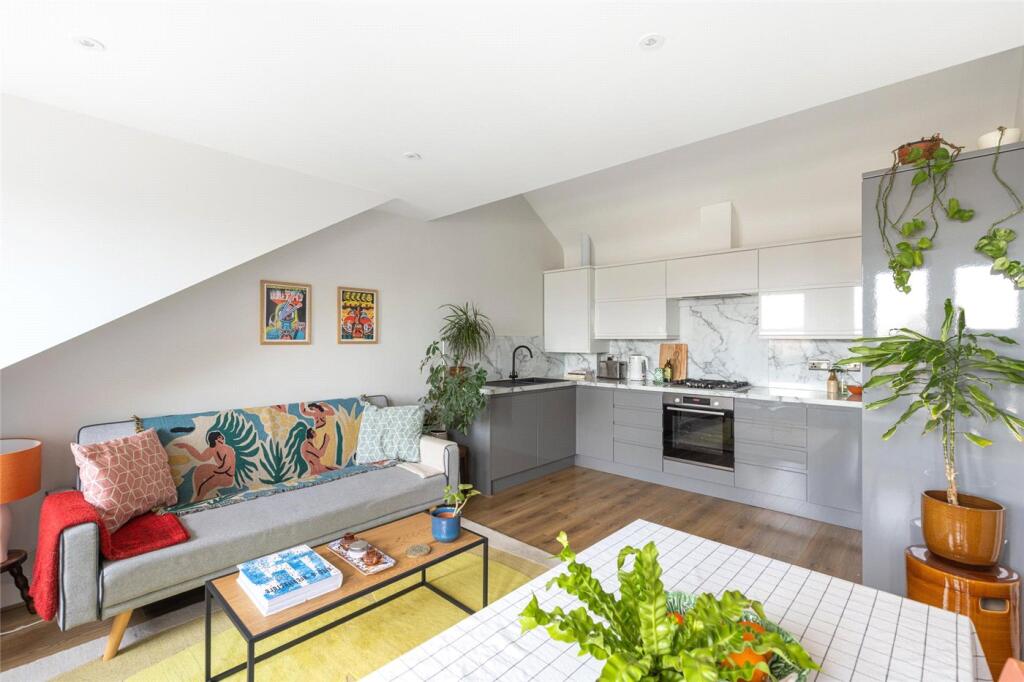 Main image of property: Clifford Road, London, SE25