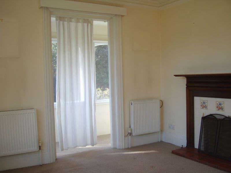 Lea Bank Avenue, Kidderminster photo 3