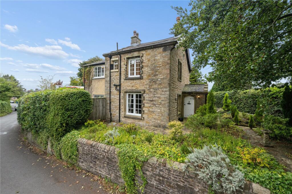 Cunliffe Lane, Wiswell, Clitheroe, Lancashire photo 5