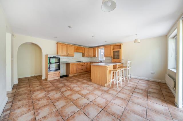 House in Thatcham, Colthrop - View 3