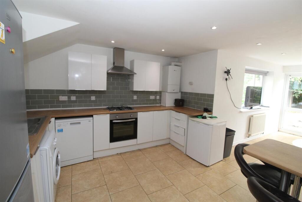 Main image of property: Rhymney Street, Cathays, Cardiff, CF24 4DG