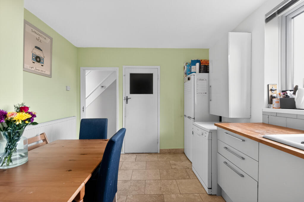 Purbeck Close, Redhill, RH1 - More