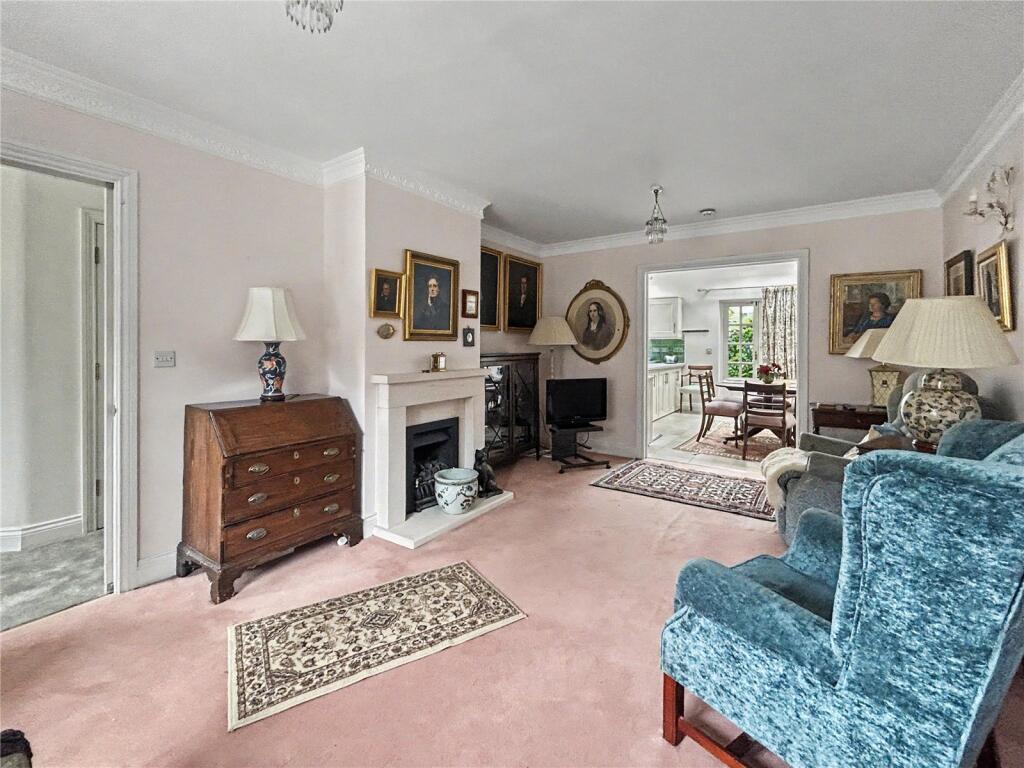 Calders Garden, Ludbourne Road, Sherborne, DT9 - View 2