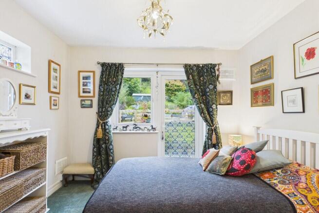 Bedroom/Office