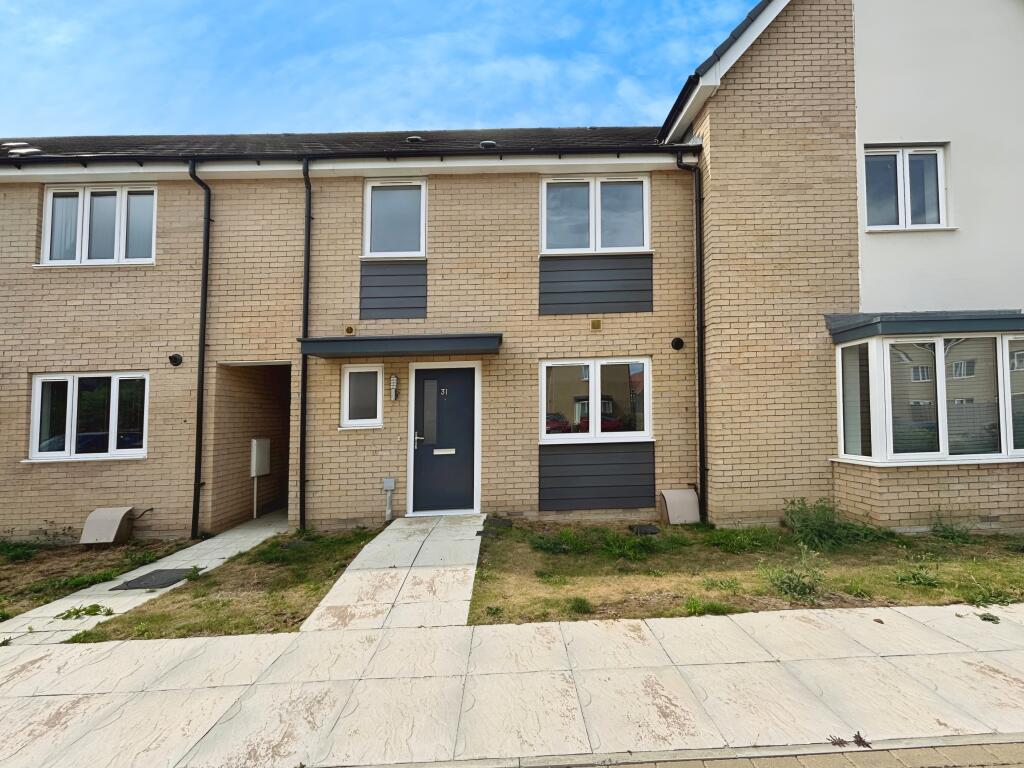 3-bed terraced on North Station Road, Ramsey, PE26, £52,000