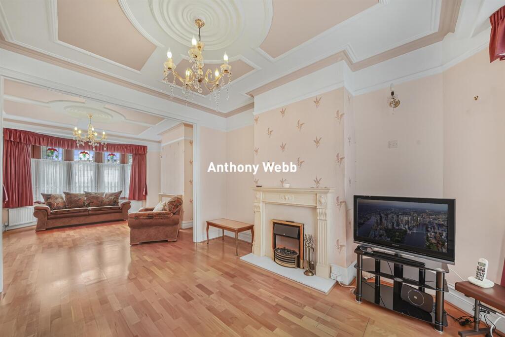 House in London - More