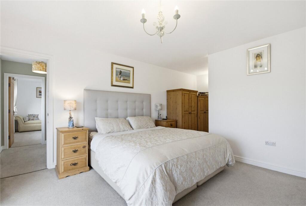 Additional image 20 of Oxford Road, Gomersal, BD19