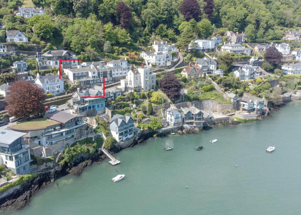 South Town, Dartmouth photo 3