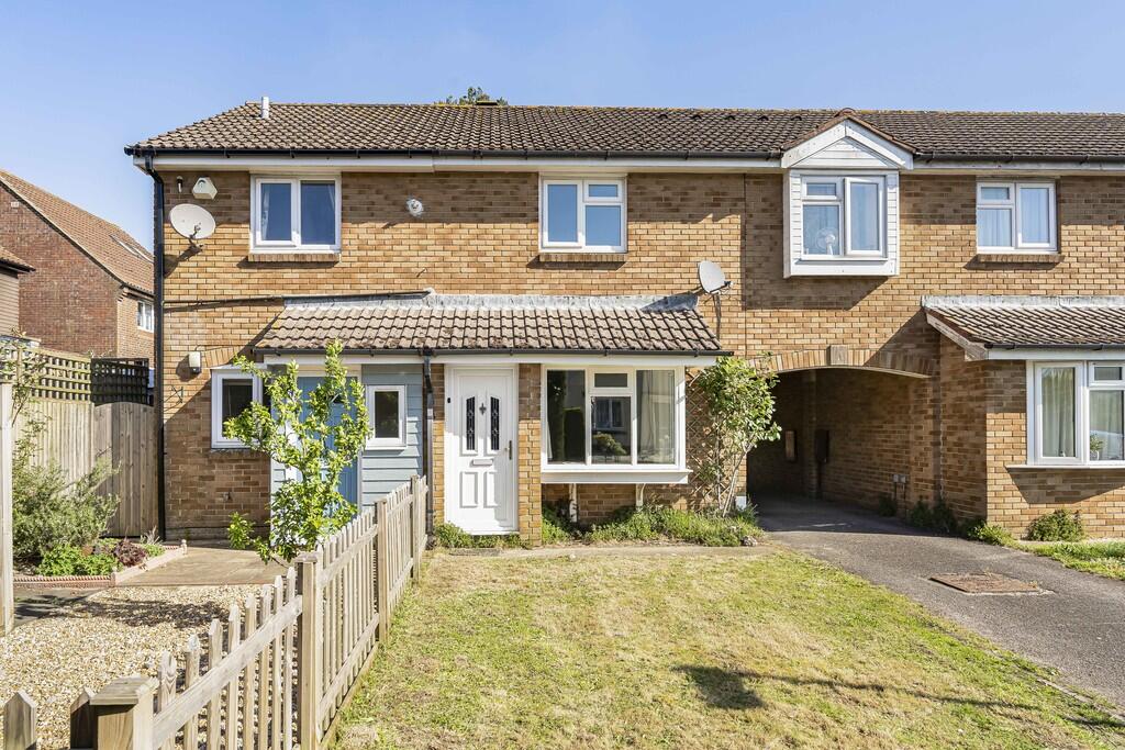 Main image of property: Wheatear Drive, Petersfield, Hampshire