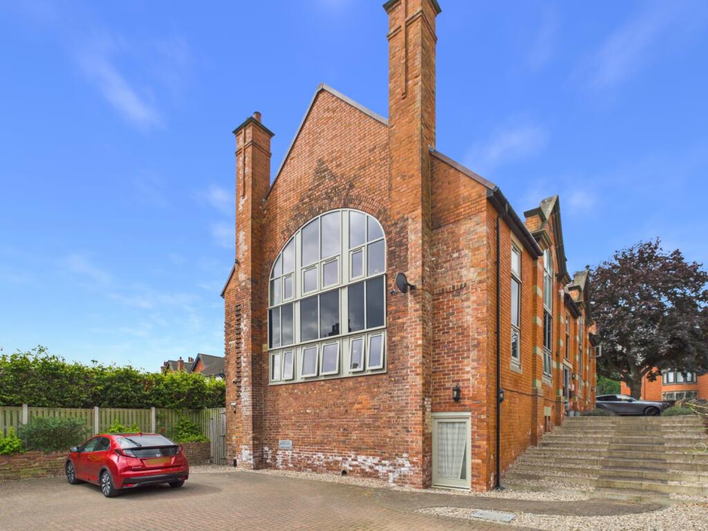 Main image of property: Maple Court, Avenue Road, Chesterfield, Derbyshire, S41
